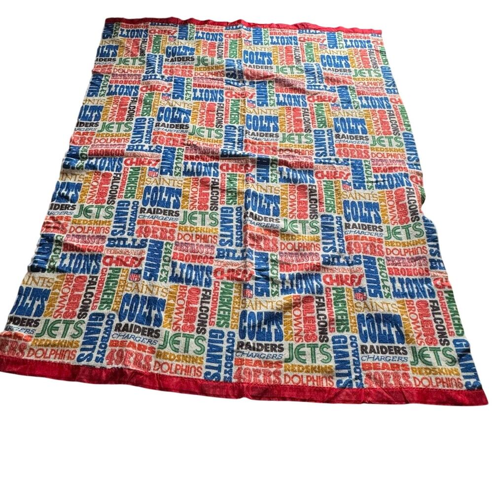 Vtg 1980's Sears NFL Team Collage Satin Trimmed Fleece Blanket